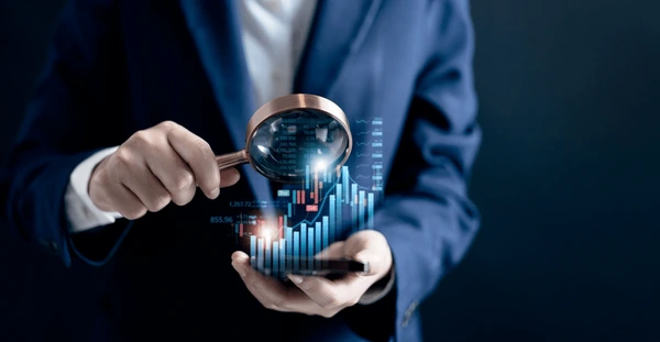 Memandang prospek bisnis di tengah pandemi COVID-19 dengan sikap optimis, menekankan pentingnya konsumsi dan ekspansi untuk mendorong pertumbuhan ekonomi